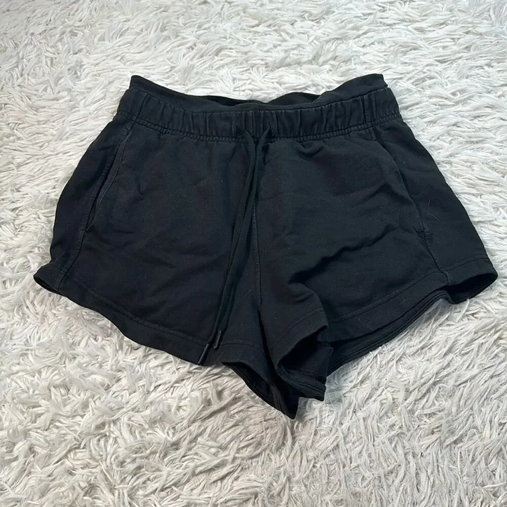 Lululemon Inner Glow Short 3